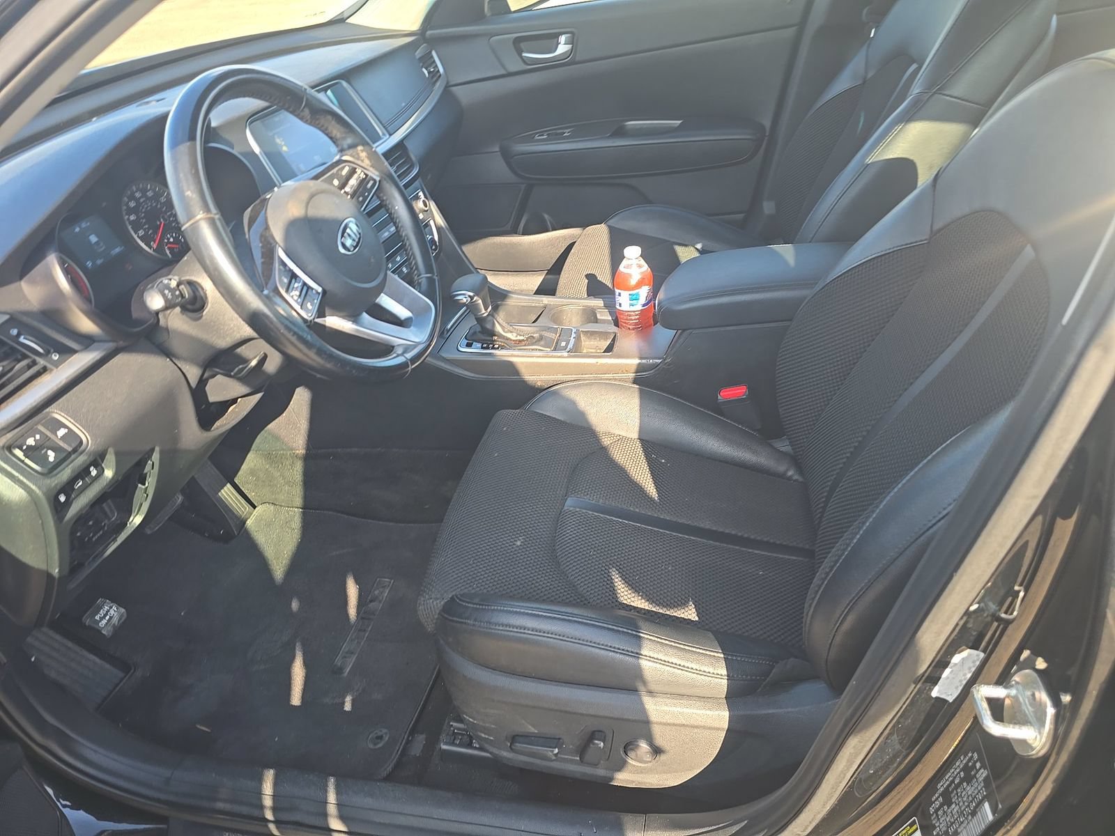 Used 2020 Kia Optima S FWD image 4