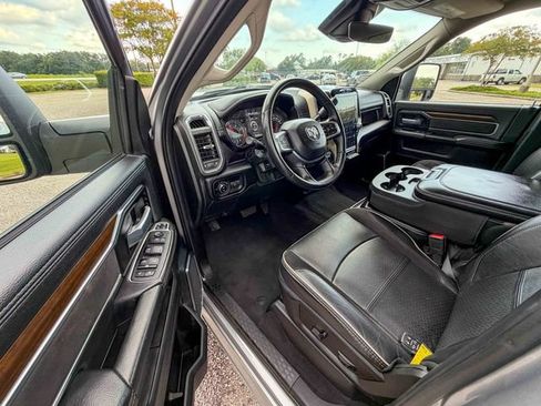 Used 2024 RAM 2500 Laramie w/ Safety Group AWD/4WD image 10
