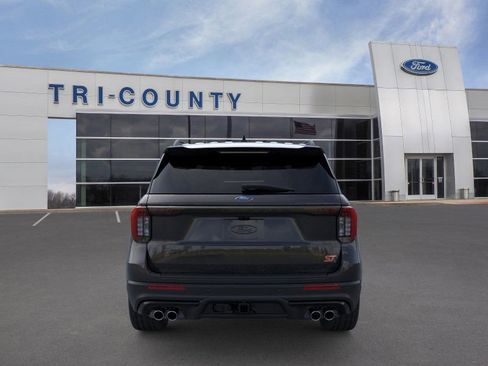 New 2026 Ford Explorer ST w/ Sun And Sound Package image 5