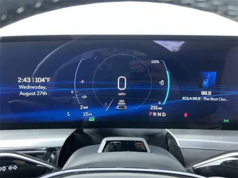 Certified 2025 Cadillac Lyriq Luxury image 11