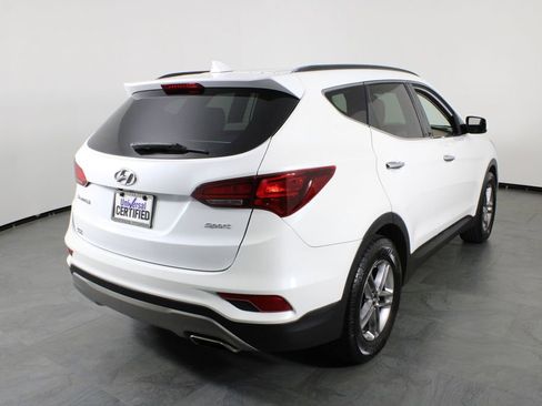 Used 2017 Hyundai Santa Fe Sport image 14
