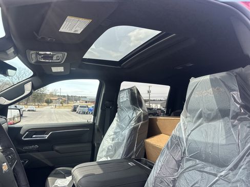 New 2026 Chevrolet Silverado 1500 High Country image 10