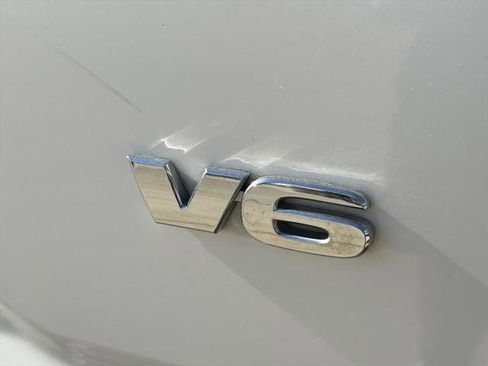 Certified 2023 Toyota Tacoma SR5 image 11