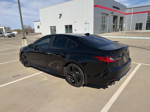 Used 2025 Toyota Camry XSE w/ Premium Plus Package image 8