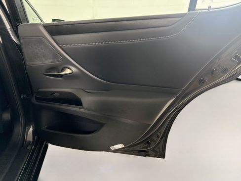 Used 2022 Lexus ES 350 w/ Premium Package FWD image 28