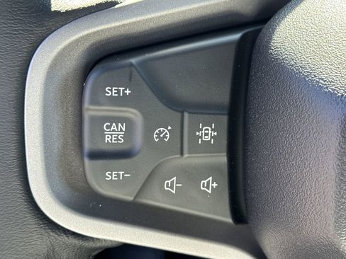 New 2025 Ford Bronco Big Bend image 24