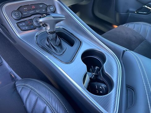 Used 2021 Dodge Challenger SRT Hellcat image 28