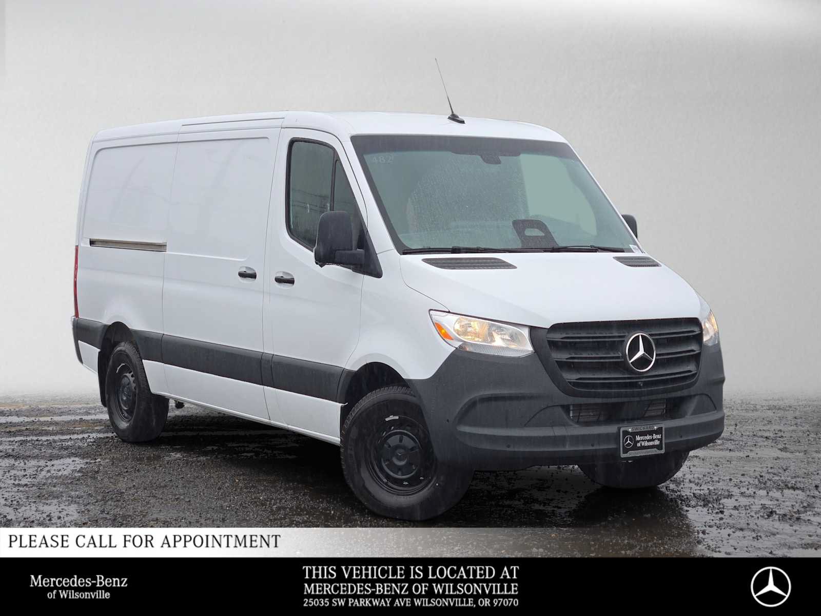 Used 2026 Mercedes-Benz Sprinter 2500 image 1