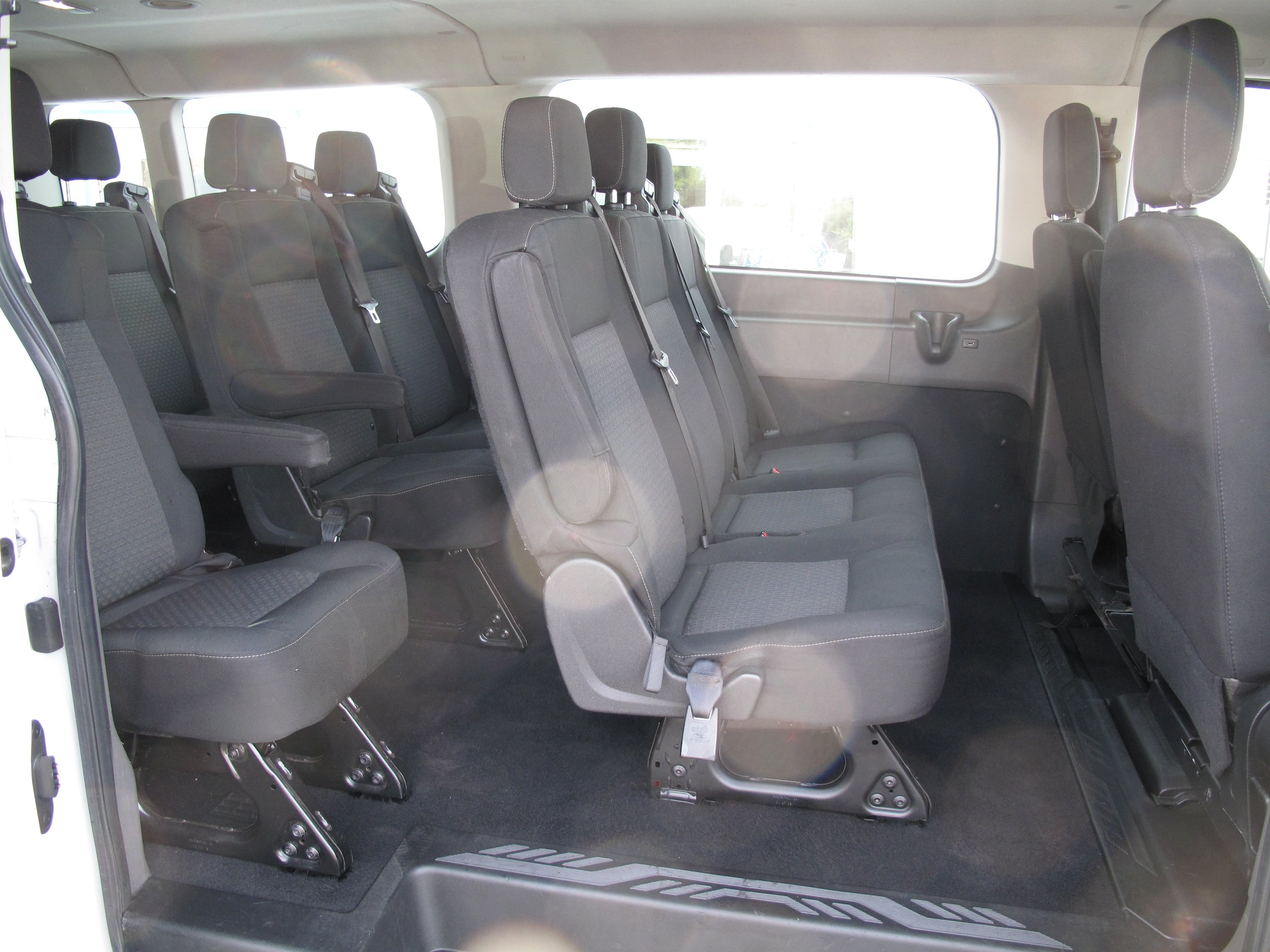 Used 2024 Ford Transit 350 XLT RWD image 11