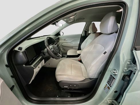 Used 2025 Hyundai Kona SEL AWD/4WD image 13