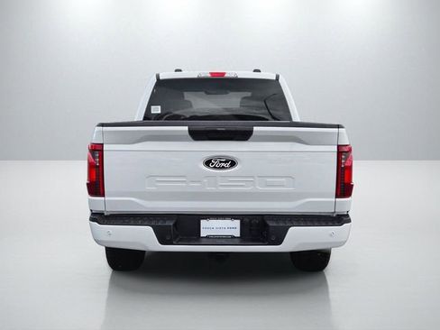 New 2026 Ford F150 XLT w/ XLT Black Appearance Package AWD/4WD image 5