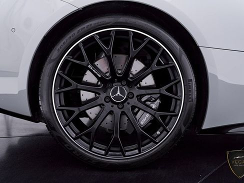 Used 2025 Mercedes-Benz SL 43 AMG w/ Driver Assistance Package image 41