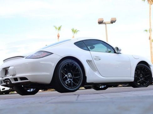 Used 2011 Porsche Cayman RWD image 19