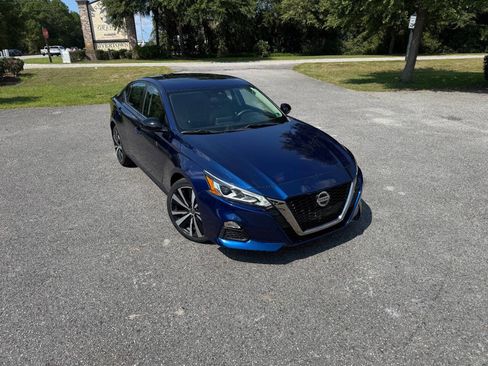 Used 2020 Nissan Altima 2.5 SR w/ Premium Package AWD/4WD image 38