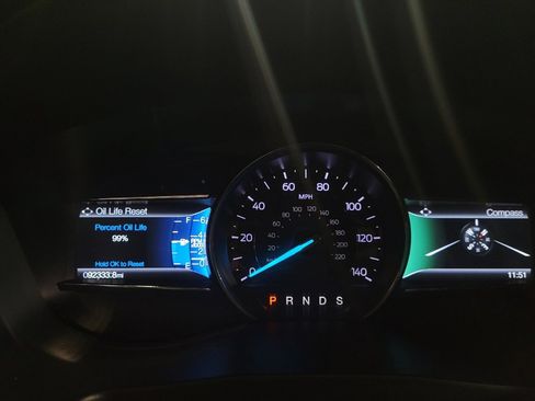 Used 2018 Ford Explorer XLT w/ Equipment Group 201A image 23