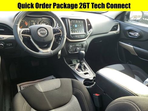 Certified 2018 Jeep Cherokee Latitude image 9