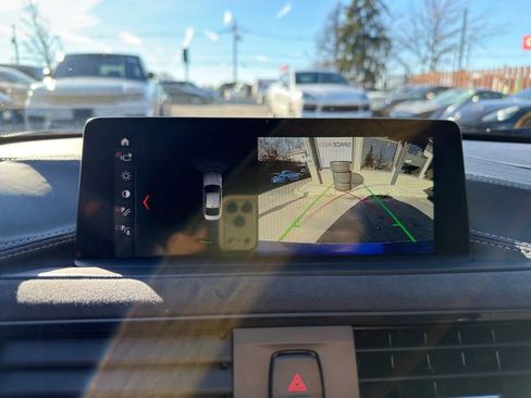 Used 2020 BMW M4 CS w/ Executive Package image 15