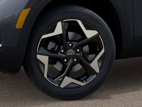 New 2026 Kia Seltos S FWD image 9