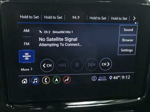 Used 2020 Chevrolet Traverse Premier image 17