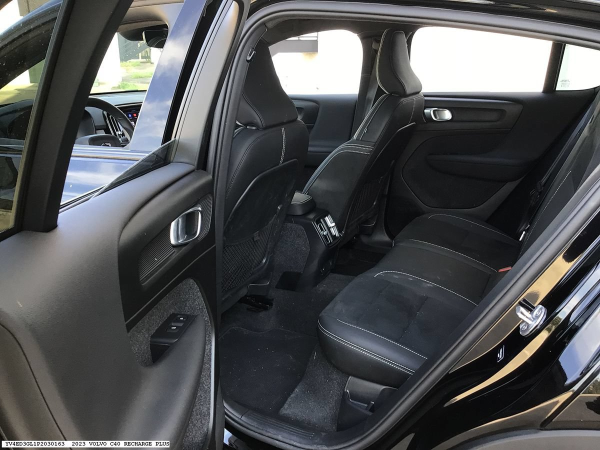 Used 2023 Volvo C40 P8 Recharge Plus AWD/4WD image 8