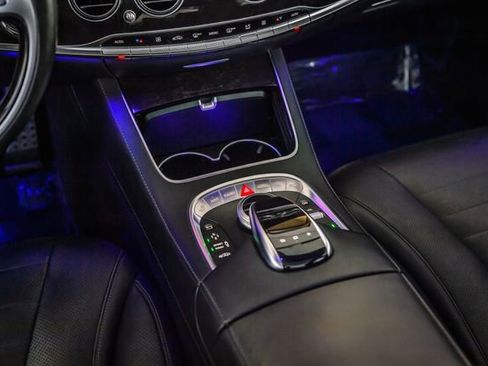Used 2015 Mercedes-Benz S 550 Sedan image 37