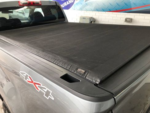 Certified 2021 Chevrolet Colorado W/T w/ Custom Special Edition image 8