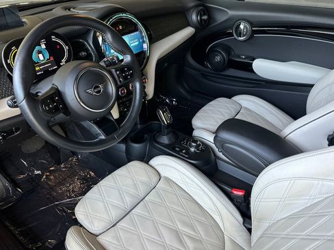 Used 2022 MINI Cooper SE FWD image 10