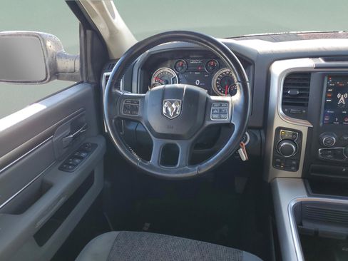 Used 2018 RAM 1500 Big Horn AWD/4WD image 9