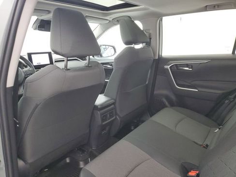 Used 2023 Toyota RAV4 XLE w/ Convenience Package image 15
