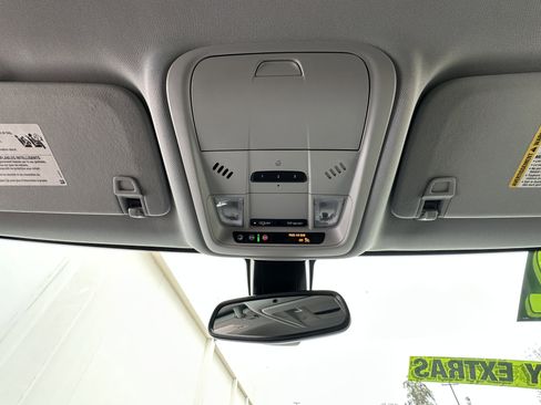 Used 2022 Chevrolet Blazer LT image 22