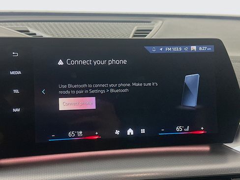 Used 2025 BMW X2 xDrive28i w/ M Sport Package image 22