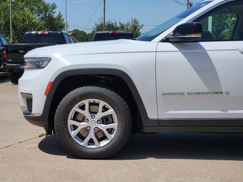Certified 2021 Jeep Grand Cherokee L Limited AWD/4WD image 9