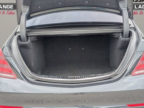 Used 2018 Mercedes-Benz S 560 4MATIC Sedan image 12
