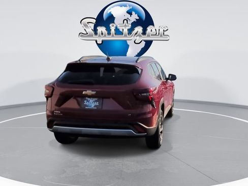 New 2026 Chevrolet Trax LT w/ Driver Confidence Package image 7