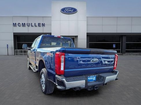 New 2026 Ford F250 XLT w/ FX4 Off-Road Package image 2