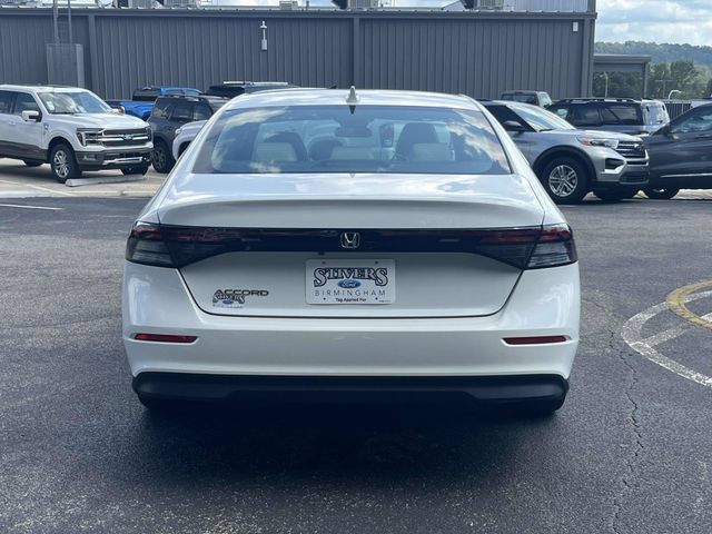 Used 2023 Honda Accord LX image 5