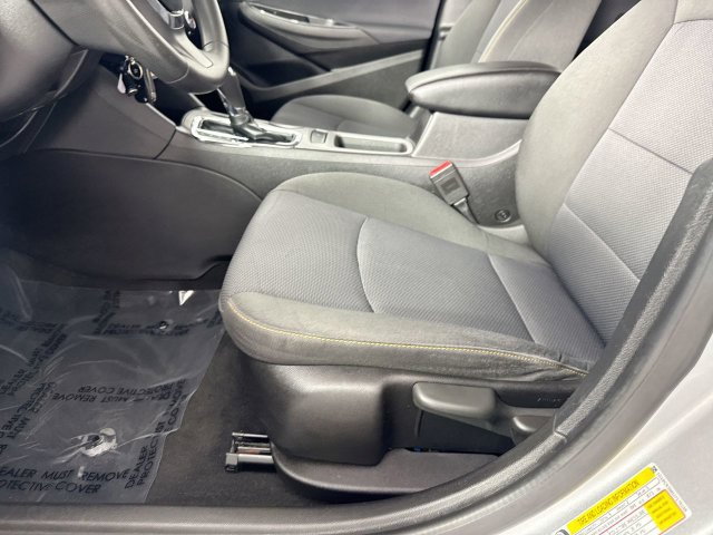Used 2018 Chevrolet Cruze LS FWD image 18