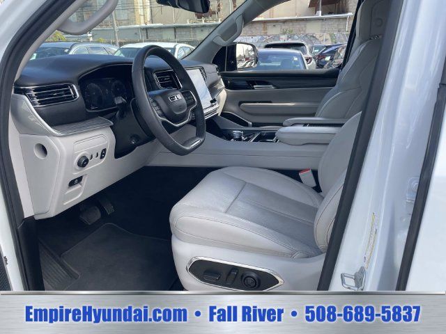 Used 2024 Jeep Wagoneer Series II w/ Flexible Seating Group AWD/4WD image 19
