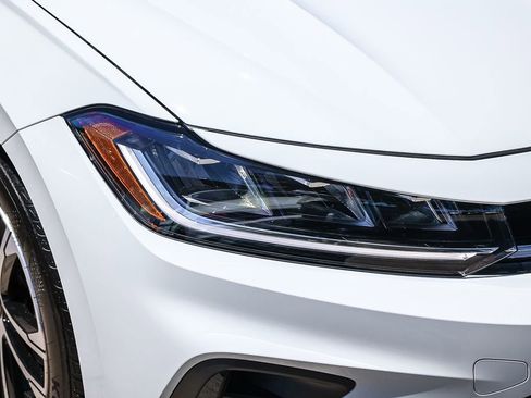 New 2025 Volkswagen Jetta Sport image 14