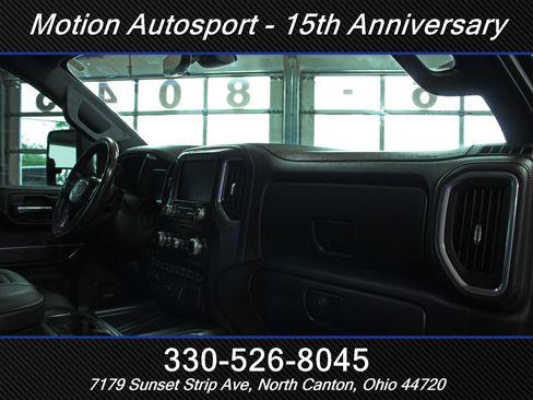 Used 2020 GMC Sierra 3500 AT4 w/ AT4 Premium Package AWD/4WD image 32