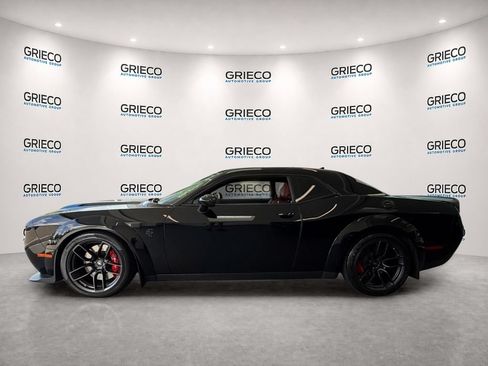Used 2019 Dodge Challenger SRT Hellcat Redeye RWD image 4