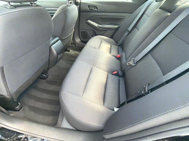 Used 2025 Nissan Altima 2.5 SV FWD image 20