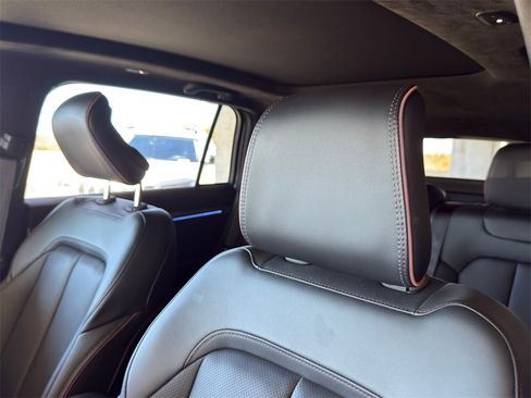 Used 2024 Jeep Wagoneer Launch Edition image 13