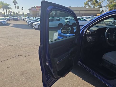 Used 2024 Toyota Tacoma SR5 RWD image 10