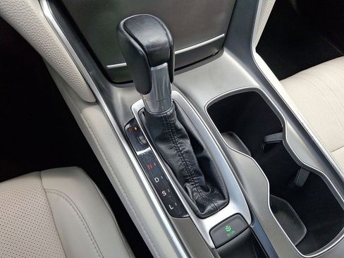 Used 2018 Honda Accord EX-L image 12