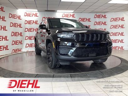 Used 2024 Jeep Grand Cherokee Altitude