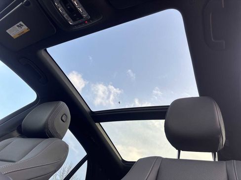 New 2026 Mercedes-Benz GLE 350 4MATIC image 17