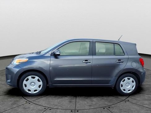 Used 2009 Scion xD image 5