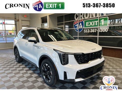 New 2026 Kia Sorento S w/ S Panoramic Sunroof Package FWD image 1