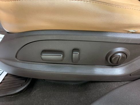 Used 2016 Buick Enclave Premium w/ Experience Buick Package image 23